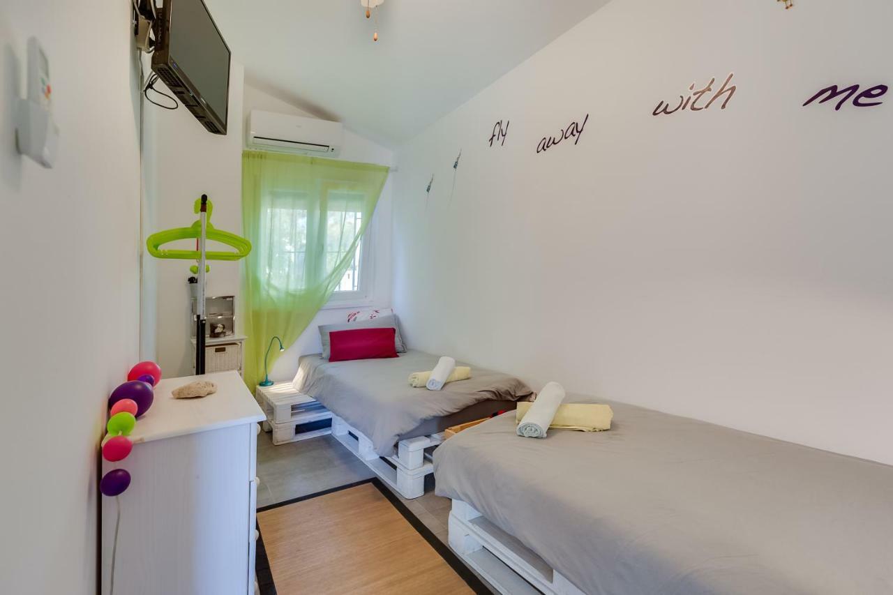 Apartment Marija เพทรอซาเน ภายนอก รูปภาพ